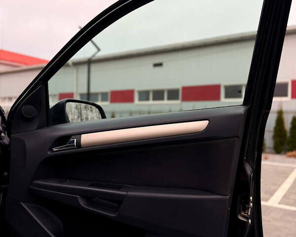 Чорний Опель Астра, об'ємом двигуна 1.8 л та пробігом 320 тис. км за 5400 $, фото 25 на Automoto.ua