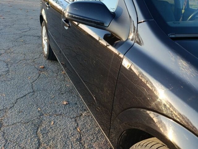 Чорний Опель Астра, об'ємом двигуна 1.6 л та пробігом 228 тис. км за 4900 $, фото 1 на Automoto.ua