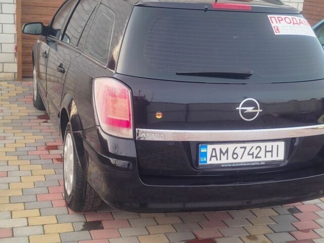 Чорний Опель Астра, об'ємом двигуна 1.6 л та пробігом 222 тис. км за 5400 $, фото 3 на Automoto.ua