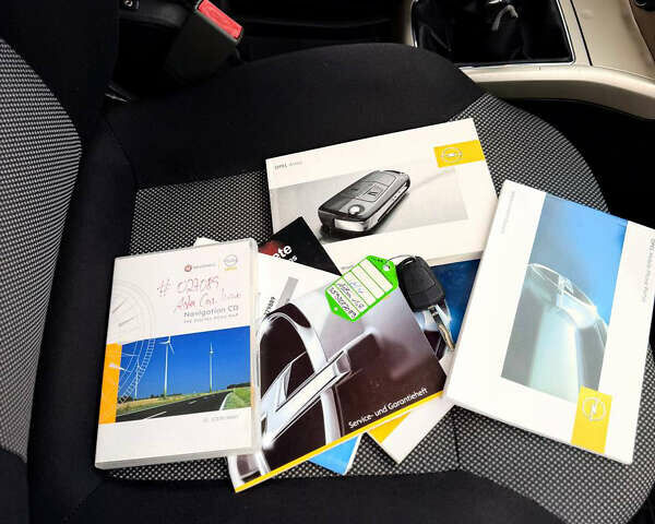 Чорний Опель Астра, об'ємом двигуна 1.8 л та пробігом 320 тис. км за 5400 $, фото 46 на Automoto.ua