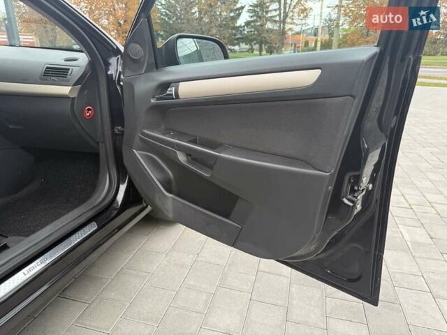 Чорний Опель Астра, об'ємом двигуна 1.6 л та пробігом 241 тис. км за 5499 $, фото 30 на Automoto.ua