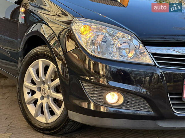 Черный Опель Астра, объемом двигателя 1.6 л и пробегом 180 тыс. км за 5499 $, фото 66 на Automoto.ua