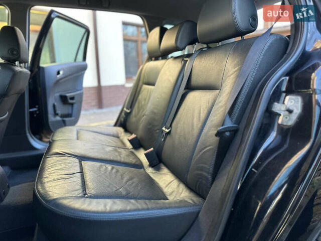 Черный Опель Астра, объемом двигателя 1.6 л и пробегом 180 тыс. км за 5499 $, фото 174 на Automoto.ua