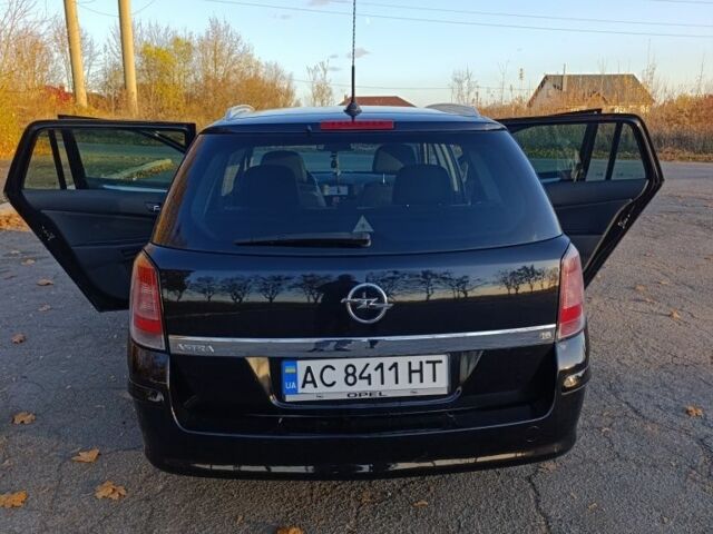 Чорний Опель Астра, об'ємом двигуна 1.6 л та пробігом 228 тис. км за 4900 $, фото 8 на Automoto.ua