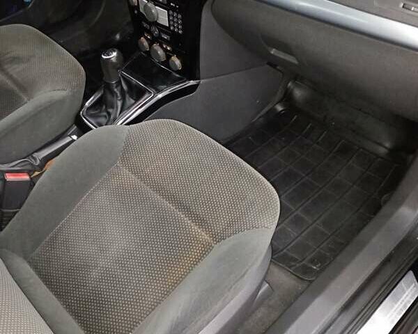 Опель Астра 2008 в Корце на Automoto.ua Черный Опель Астра, объемом двигателя 1.7 л и пробегом 307 тыс. км за 4750 $, фото 28 на Automoto.ua