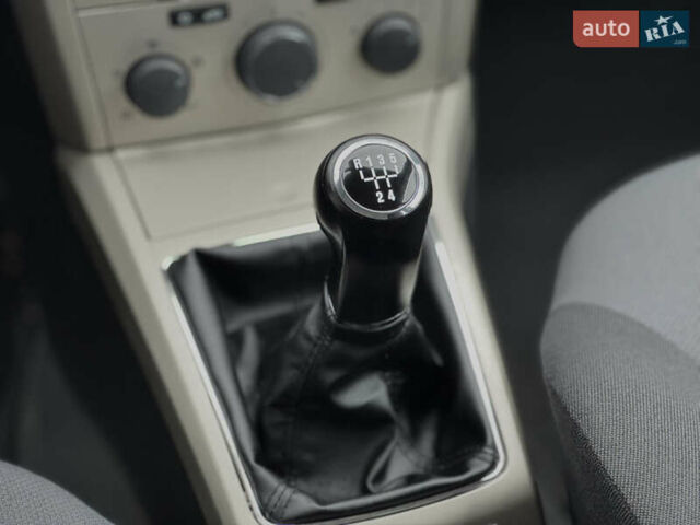 Чорний Опель Астра, об'ємом двигуна 1.6 л та пробігом 192 тис. км за 5600 $, фото 18 на Automoto.ua