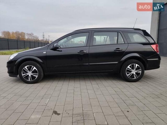 Чорний Опель Астра, об'ємом двигуна 1.6 л та пробігом 217 тис. км за 5600 $, фото 1 на Automoto.ua