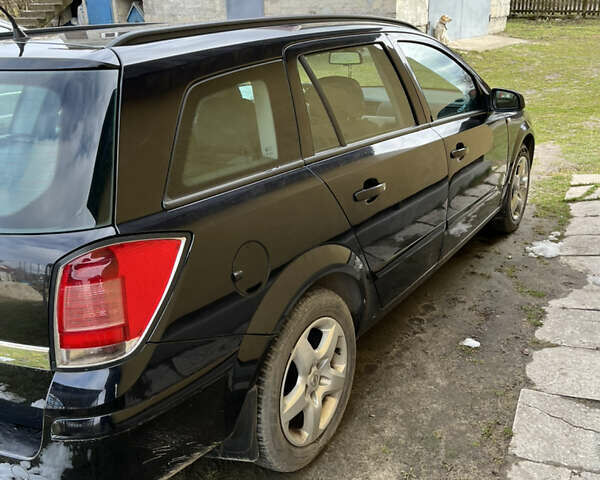 Чорний Опель Астра, об'ємом двигуна 1.4 л та пробігом 218 тис. км за 5100 $, фото 4 на Automoto.ua