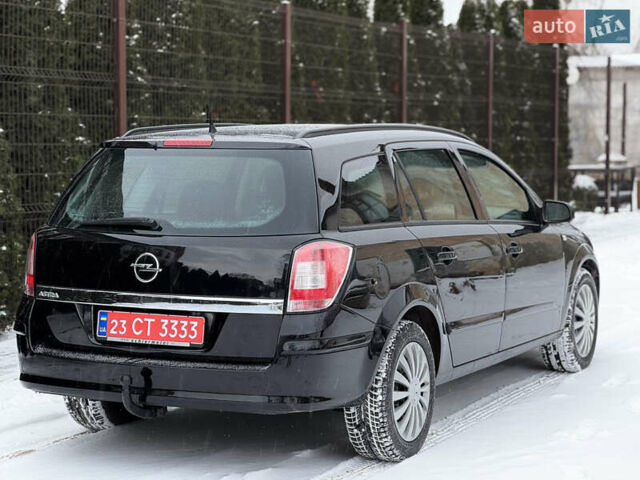 Чорний Опель Астра, об'ємом двигуна 1.6 л та пробігом 192 тис. км за 5600 $, фото 6 на Automoto.ua