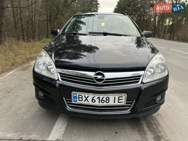 Черный Опель Астра, объемом двигателя 1.7 л и пробегом 312 тыс. км за 5250 $, фото 14 на Automoto.ua