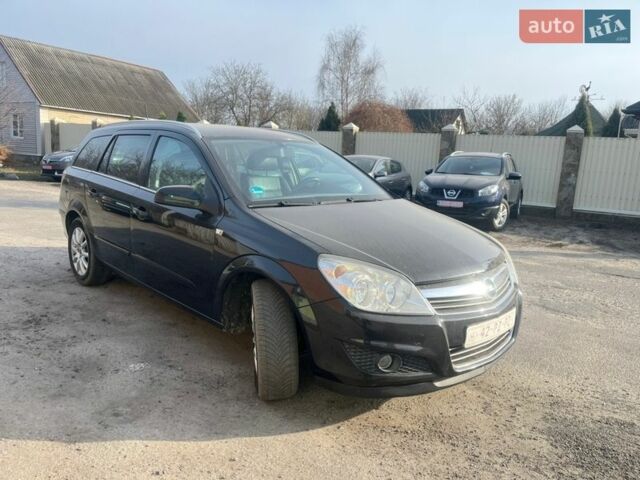 Черный Опель Астра, объемом двигателя 1.6 л и пробегом 198 тыс. км за 6200 $, фото 24 на Automoto.ua