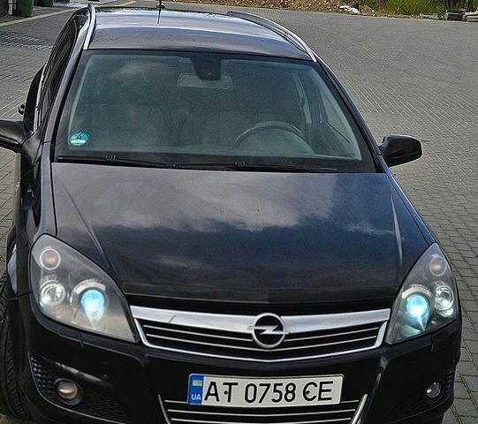 Чорний Опель Астра, об'ємом двигуна 1.9 л та пробігом 255 тис. км за 6900 $, фото 2 на Automoto.ua