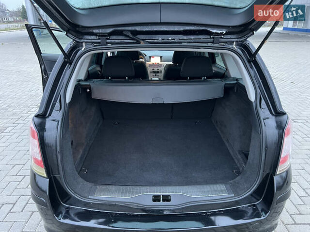 Чорний Опель Астра, об'ємом двигуна 1.6 л та пробігом 215 тис. км за 5500 $, фото 18 на Automoto.ua