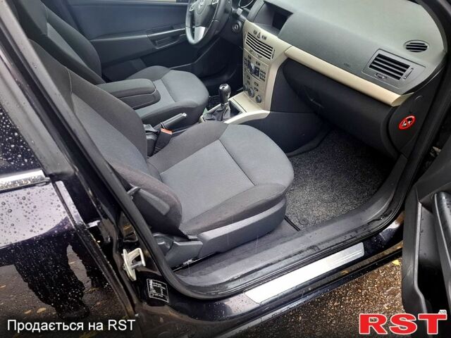 Чорний Опель Астра, об'ємом двигуна 1.6 л та пробігом 250 тис. км за 5699 $, фото 13 на Automoto.ua