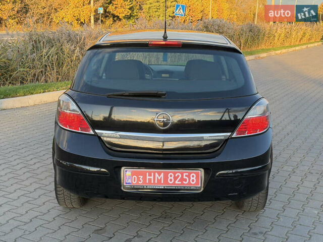 Опель Астра 2008 в Луцке на Automoto.ua Черный Опель Астра, объемом двигателя 1.6 л и пробегом 203 тыс. км за 4550 $, фото 2 на Automoto.ua