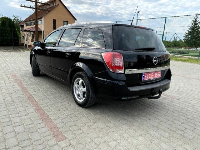 Черный Опель Астра, объемом двигателя 0 л и пробегом 222 тыс. км за 5600 $, фото 2 на Automoto.ua