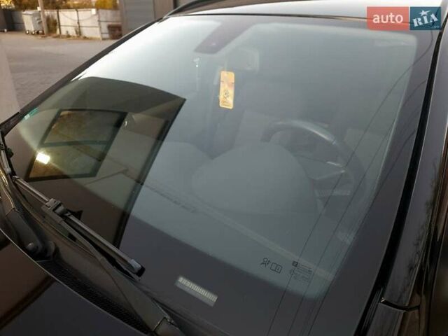 Черный Опель Астра, объемом двигателя 1.6 л и пробегом 327 тыс. км за 4550 $, фото 10 на Automoto.ua