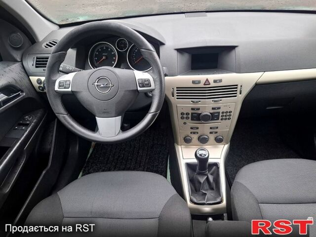 Чорний Опель Астра, об'ємом двигуна 1.6 л та пробігом 250 тис. км за 5699 $, фото 9 на Automoto.ua