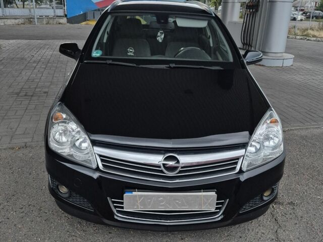 Опель Астра 2008 в Черкассах на Automoto.ua Черный Опель Астра, объемом двигателя 0 л и пробегом 175 тыс. км за 5700 $, фото 6 на Automoto.ua