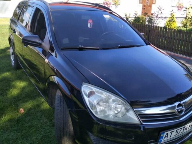 Черный Опель Астра, объемом двигателя 1.7 л и пробегом 238 тыс. км за 4500 $, фото 2 на Automoto.ua