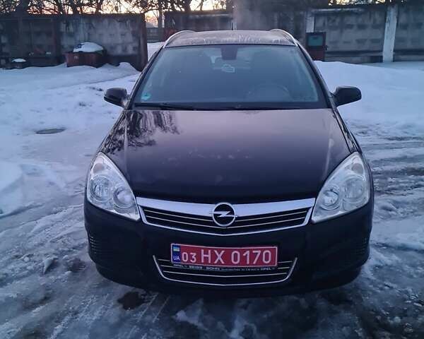 Чорний Опель Астра, об'ємом двигуна 1.6 л та пробігом 230 тис. км за 4399 $, фото 1 на Automoto.ua