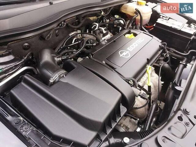 Черный Опель Астра, объемом двигателя 1.6 л и пробегом 191 тыс. км за 5550 $, фото 4 на Automoto.ua