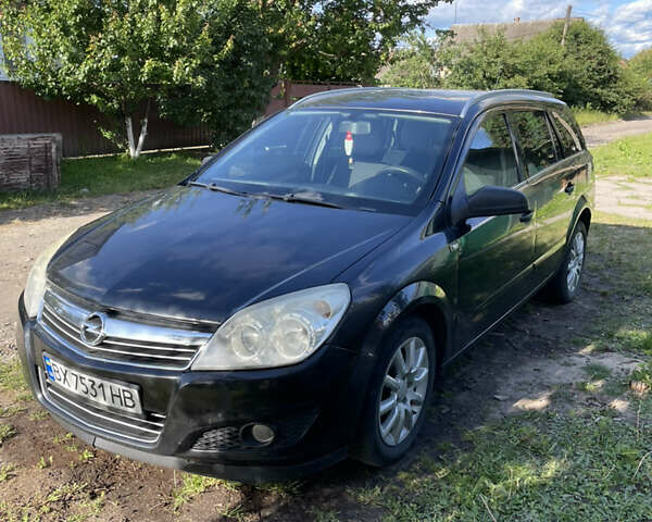 Черный Опель Астра, объемом двигателя 1.6 л и пробегом 304 тыс. км за 4500 $, фото 2 на Automoto.ua