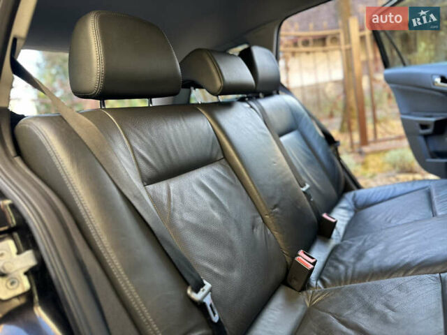 Черный Опель Астра, объемом двигателя 1.6 л и пробегом 180 тыс. км за 5499 $, фото 166 на Automoto.ua