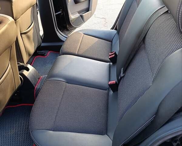 Опель Астра 2008 у Луцьку на Automoto.ua Чорний Опель Астра, об'ємом двигуна 1.6 л та пробігом 228 тис. км за 4900 $, фото 5 на Automoto.ua