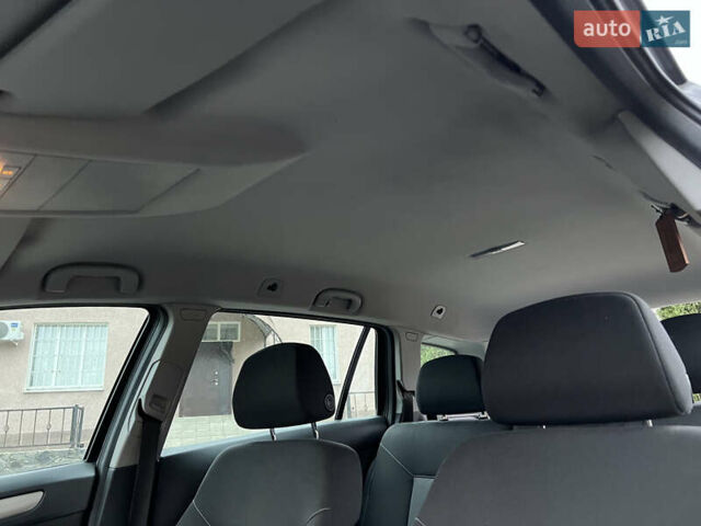 Черный Опель Астра, объемом двигателя 1.8 л и пробегом 209 тыс. км за 5600 $, фото 26 на Automoto.ua