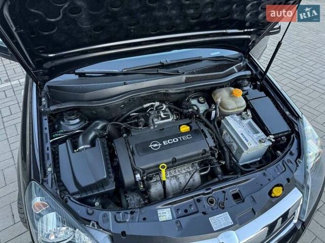 Черный Опель Астра, объемом двигателя 1.6 л и пробегом 160 тыс. км за 6200 $, фото 10 на Automoto.ua