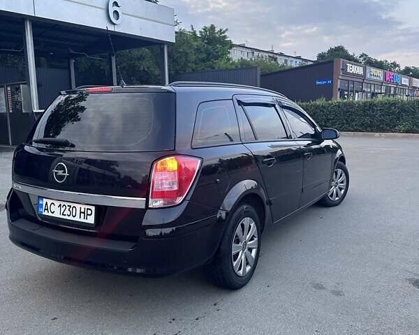 Чорний Опель Астра, об'ємом двигуна 1.6 л та пробігом 209 тис. км за 6300 $, фото 1 на Automoto.ua