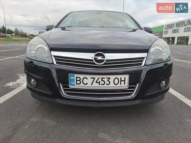 Черный Опель Астра, объемом двигателя 1.6 л и пробегом 212 тыс. км за 5200 $, фото 2 на Automoto.ua