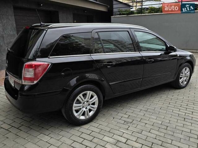 Черный Опель Астра, объемом двигателя 1.7 л и пробегом 224 тыс. км за 5599 $, фото 10 на Automoto.ua