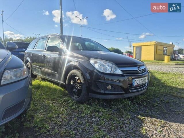 Черный Опель Астра, объемом двигателя 1.6 л и пробегом 200 тыс. км за 4900 $, фото 12 на Automoto.ua