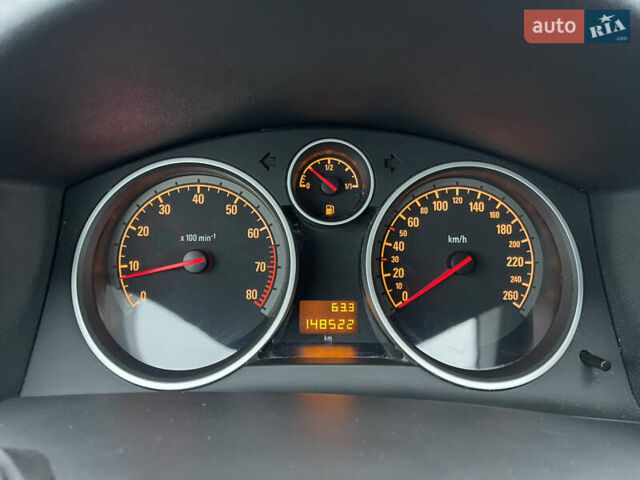 Черный Опель Астра, объемом двигателя 1.6 л и пробегом 148 тыс. км за 6300 $, фото 34 на Automoto.ua