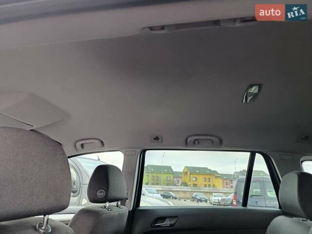 Черный Опель Астра, объемом двигателя 1.8 л и пробегом 178 тыс. км за 6800 $, фото 3 на Automoto.ua