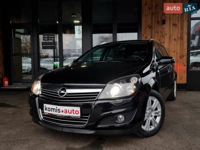 Черный Опель Астра, объемом двигателя 1.6 л и пробегом 247 тыс. км за 6299 $, фото 2 на Automoto.ua