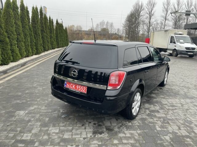 Черный Опель Астра, объемом двигателя 1.6 л и пробегом 260 тыс. км за 5550 $, фото 7 на Automoto.ua