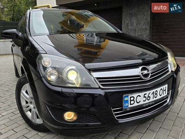 Черный Опель Астра, объемом двигателя 1.7 л и пробегом 224 тыс. км за 5599 $, фото 15 на Automoto.ua