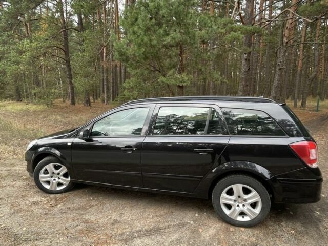 Чорний Опель Астра, об'ємом двигуна 1.6 л та пробігом 191 тис. км за 6100 $, фото 16 на Automoto.ua