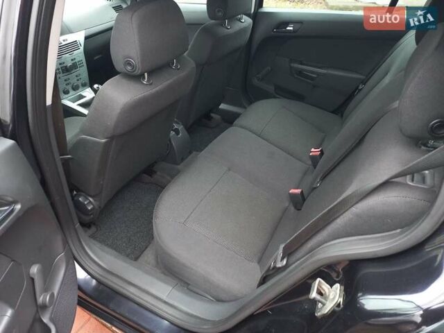 Чорний Опель Астра, об'ємом двигуна 1.8 л та пробігом 200 тис. км за 5750 $, фото 58 на Automoto.ua