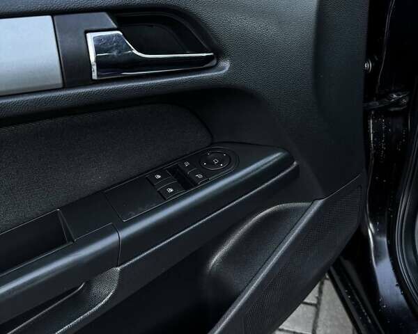 Черный Опель Астра, объемом двигателя 1.6 л и пробегом 160 тыс. км за 6200 $, фото 51 на Automoto.ua