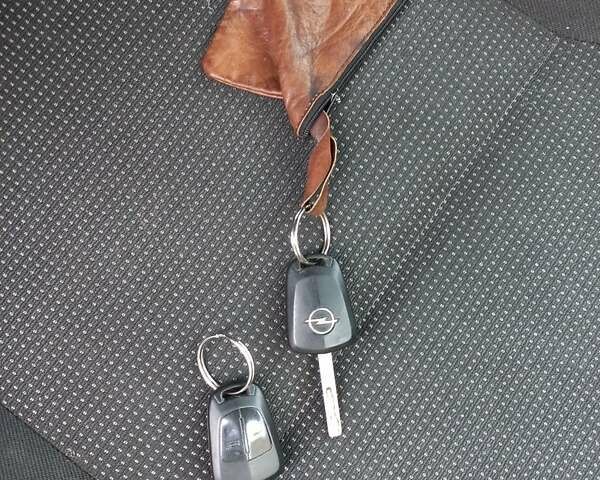 Чорний Опель Астра, об'ємом двигуна 1.8 л та пробігом 200 тис. км за 5750 $, фото 71 на Automoto.ua