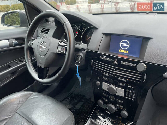 Чорний Опель Астра, об'ємом двигуна 1.6 л та пробігом 243 тис. км за 5950 $, фото 23 на Automoto.ua