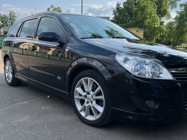 Опель Астра 2009 в Овруче на Automoto.ua Черный Опель Астра, объемом двигателя 1.7 л и пробегом 256 тыс. км за 5800 $, фото 10 на Automoto.ua