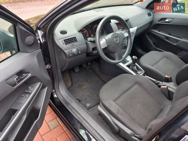 Чорний Опель Астра, об'ємом двигуна 1.8 л та пробігом 200 тис. км за 5750 $, фото 38 на Automoto.ua