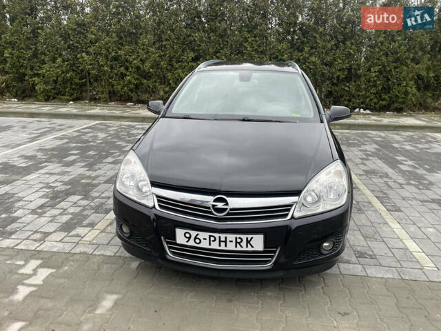 Чорний Опель Астра, об'ємом двигуна 1.6 л та пробігом 243 тис. км за 5950 $, фото 1 на Automoto.ua