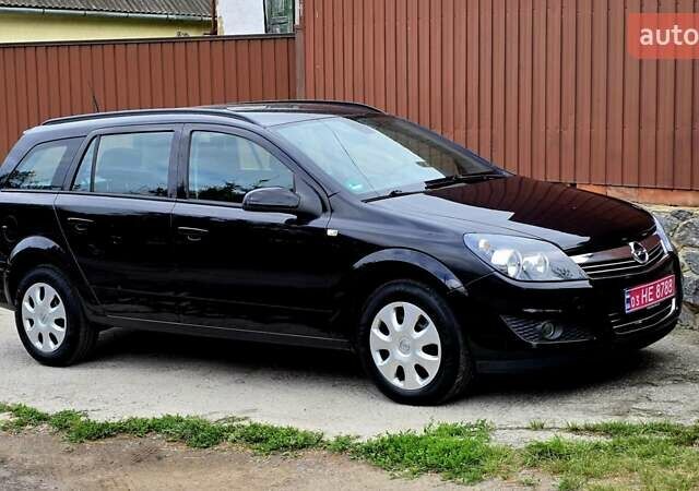 Черный Опель Астра, объемом двигателя 1.6 л и пробегом 238 тыс. км за 6299 $, фото 13 на Automoto.ua