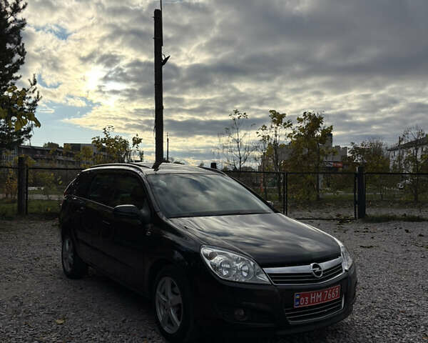 Опель Астра 2009 у Белой Церкве на Automoto.ua Чорний Опель Астра, об'ємом двигуна 1.6 л та пробігом 240 тис. км за 5900 $, фото 12 на Automoto.ua